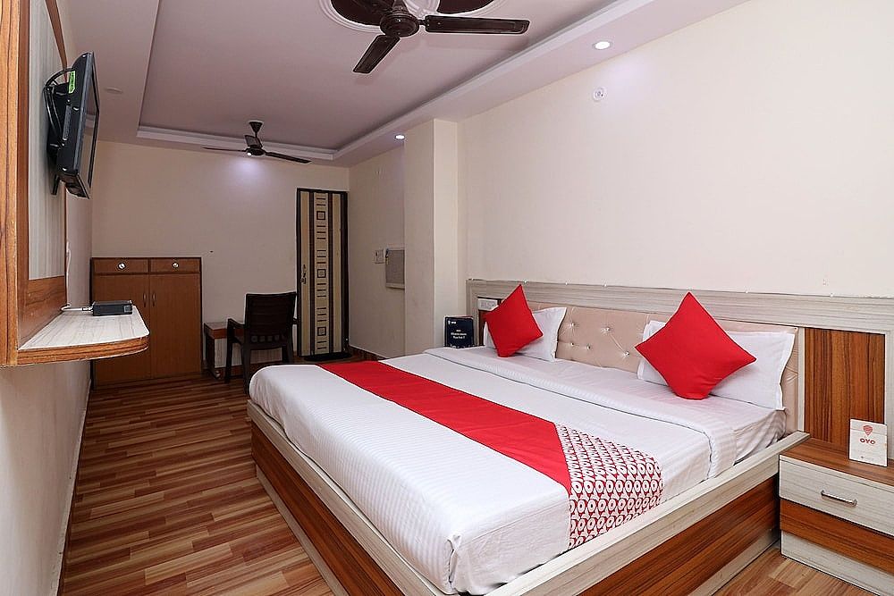 OYO 28331 Hotel Keshav-a Unit Of Ghaziabad Inn Double or Twin Room 3