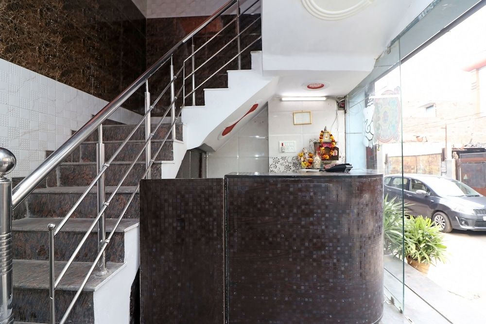undefined OYO 28331 Hotel Keshav-a Unit Of Ghaziabad Inn 5