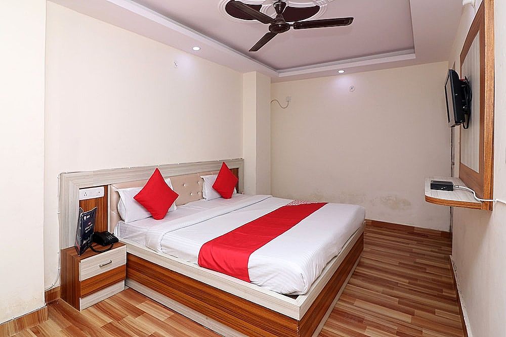 OYO 28331 Hotel Keshav-a Unit Of Ghaziabad Inn Double or Twin Room 6