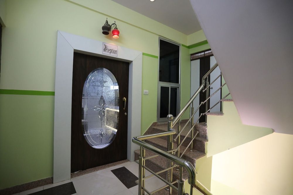 undefined OYO 10342 Hotel Krishna INN 9