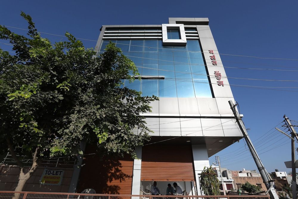 undefined OYO 10342 Hotel Krishna INN