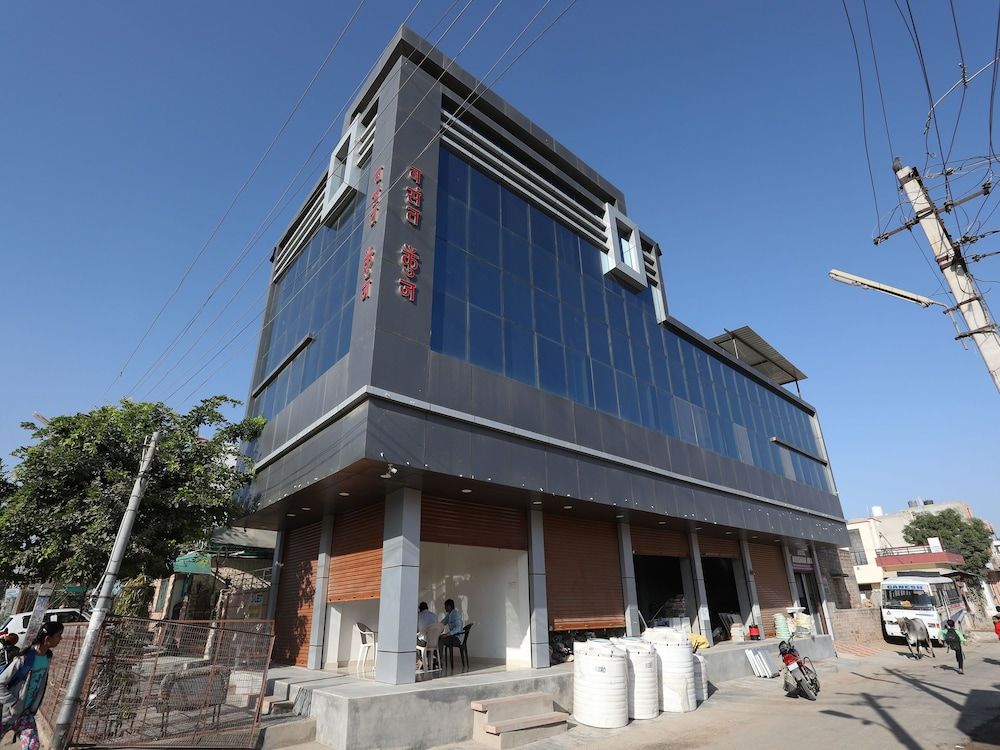 undefined OYO 10342 Hotel Krishna INN 2