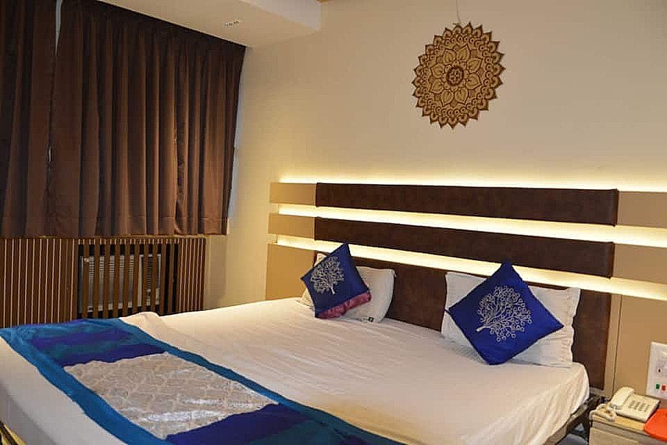 undefined Hotel Dimple 9