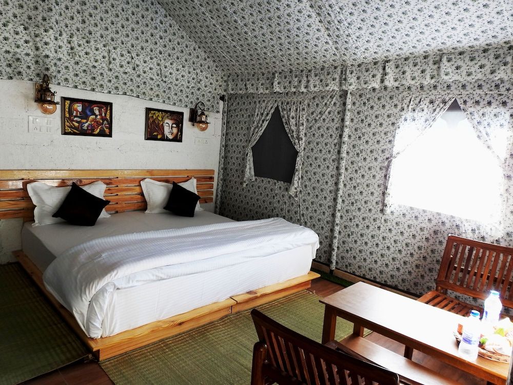 undefined Camp Dharamshala - Luxury with peace 3