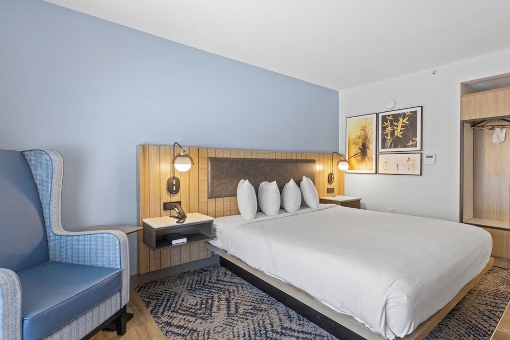 undefined Country Inn & Suites by Radisson, Savannah Airport, GA 9