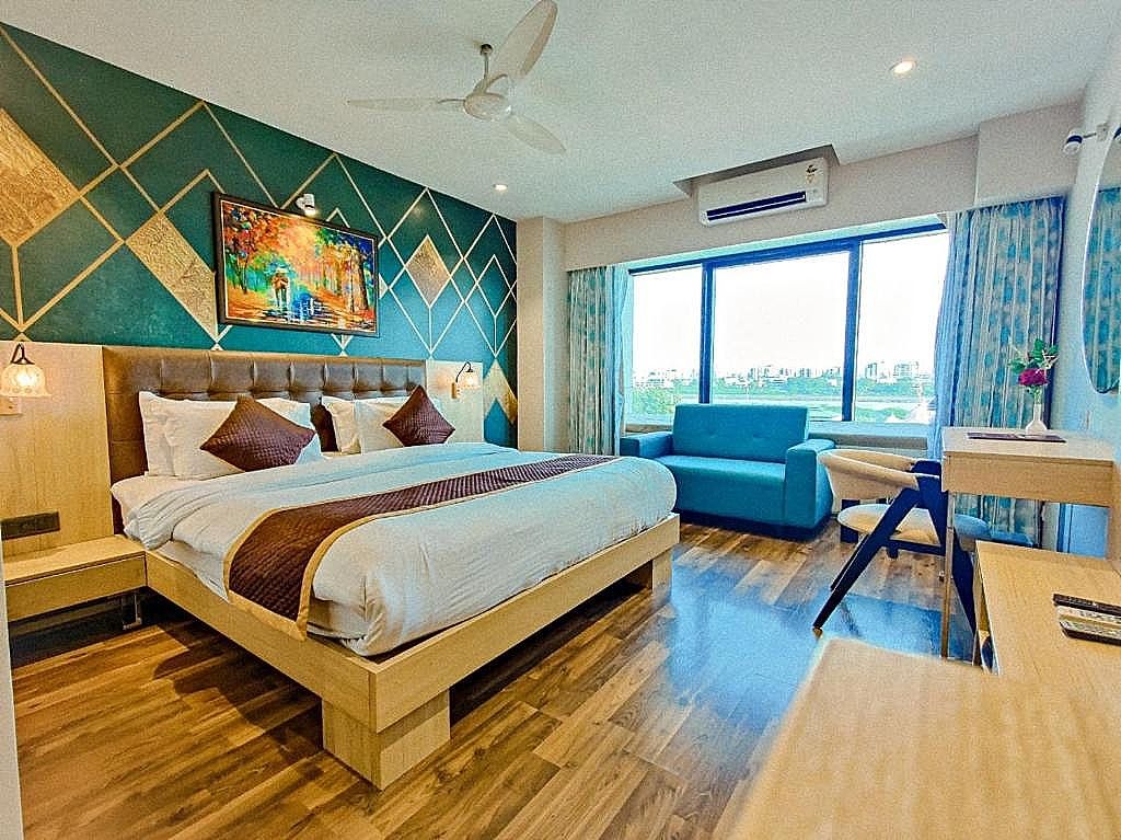 Executive King Room