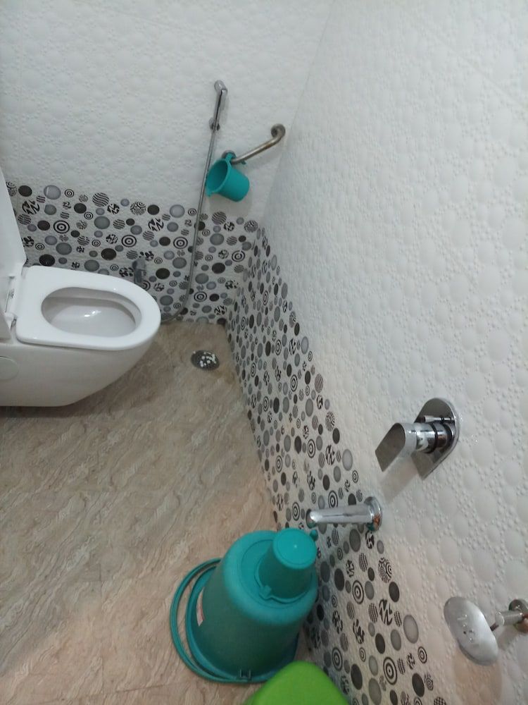 Hotel Shree Pratham Milan Deluxe Room, Non Smoking 9