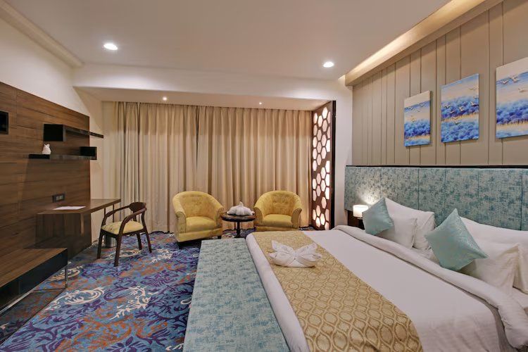 Regal Suite