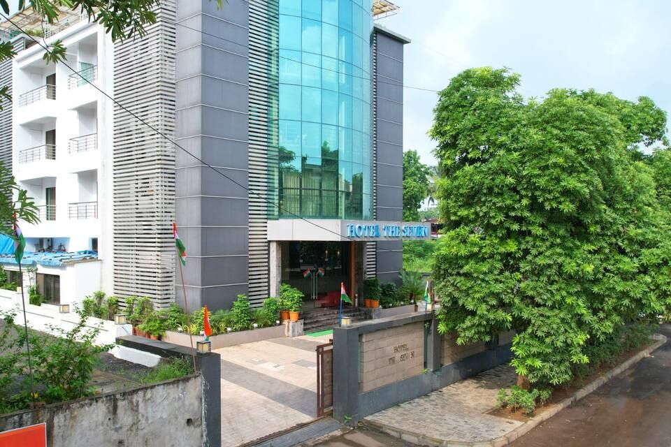 undefined Hotel The Seven 7