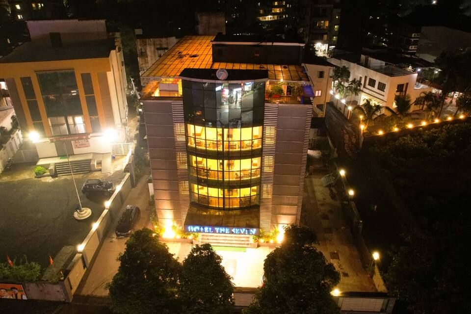 undefined Hotel The Seven 8