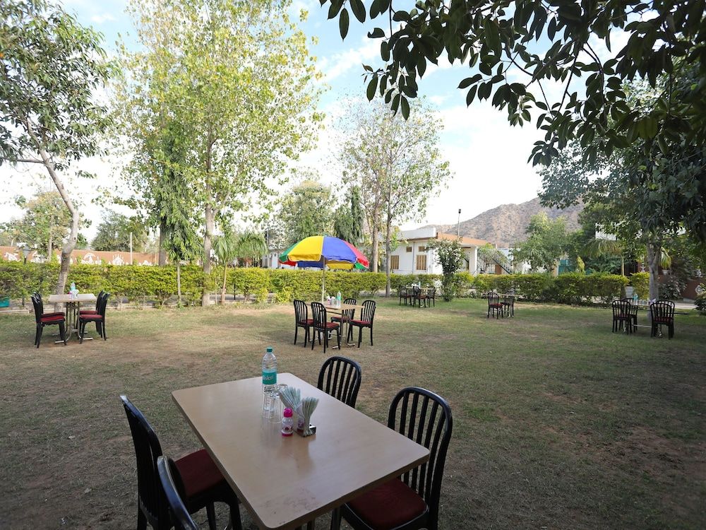 undefined OYO 10936 Rajasthan Resort 7