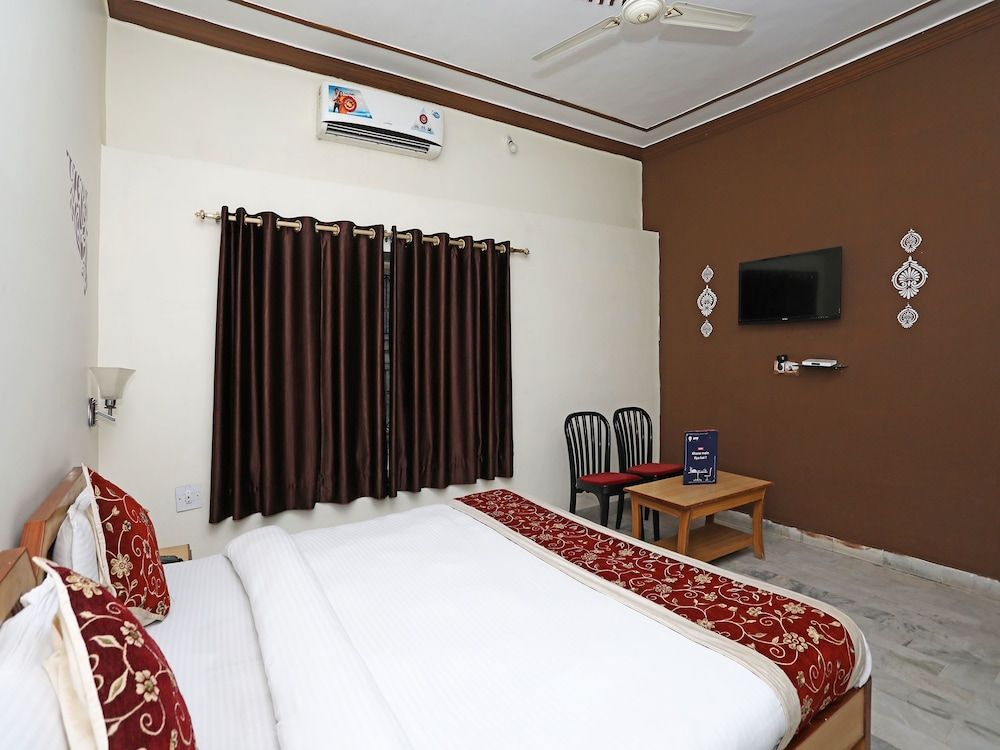 undefined OYO 10936 Rajasthan Resort 10