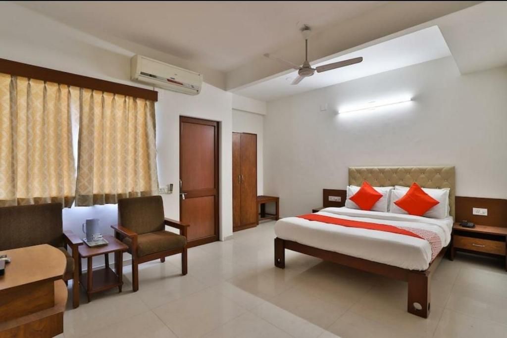 SUITE ROOM