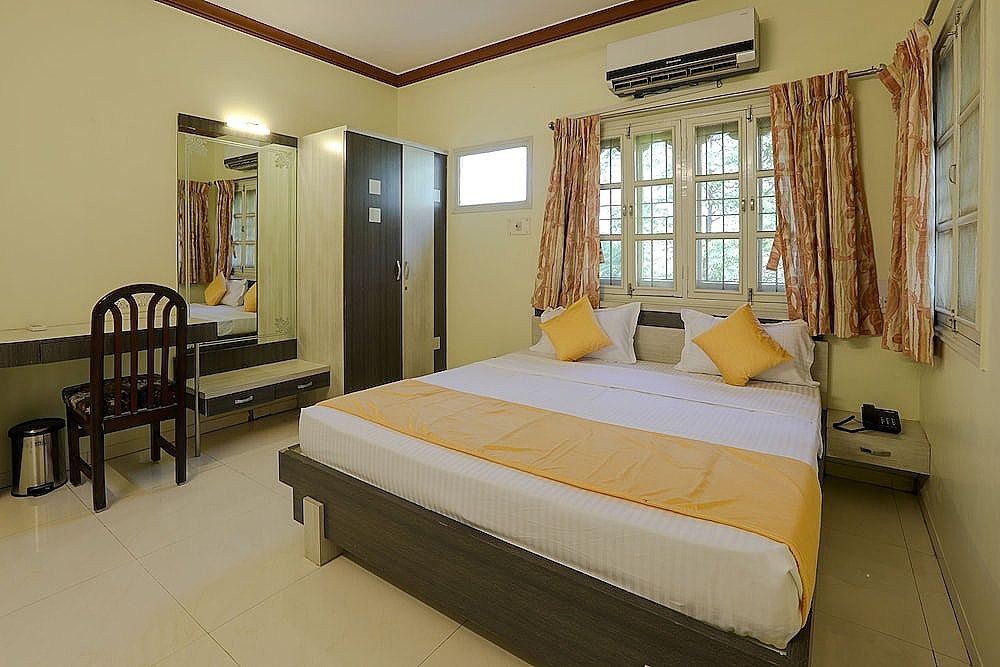 OYO 10031 Wind Chimes Boutique Guest House Double or Twin Room 5