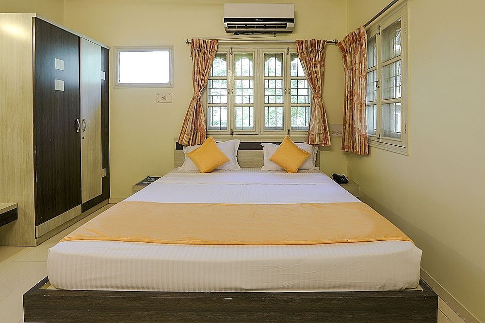 OYO 10031 Wind Chimes Boutique Guest House Double or Twin Room 11