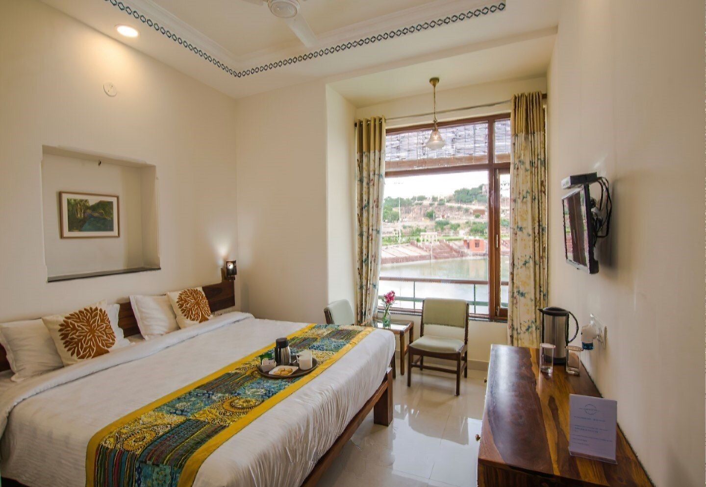 King Room with Lake View