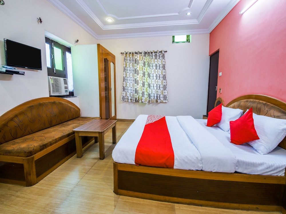 OYO 13935 Hotel Shree Celebration Double or Twin Room 18