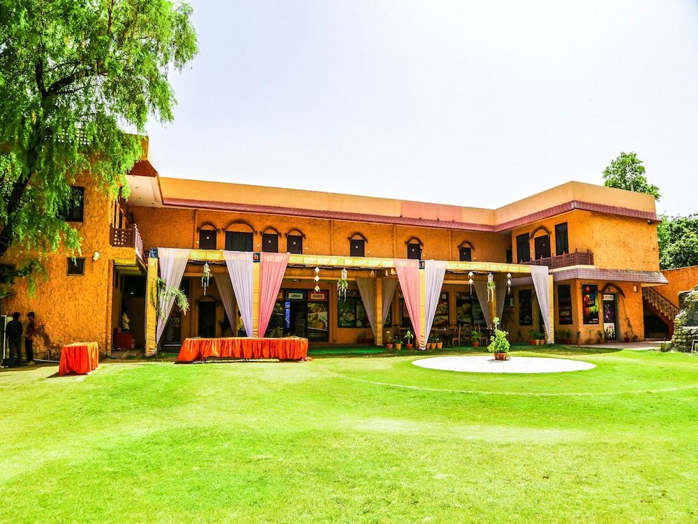 undefined OYO 13935 Hotel Shree Celebration 2