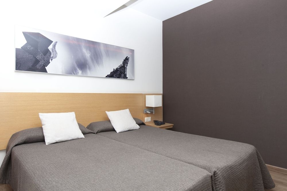 undefined Hotel Sagrada Familia 7