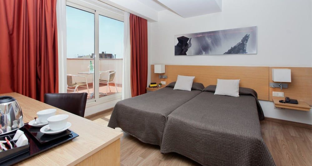 undefined Hotel Sagrada Familia 6
