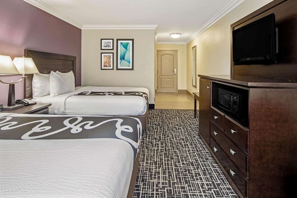 Accessible Room, 2 Queen Beds, Non Smoking (Mobility Accessible)