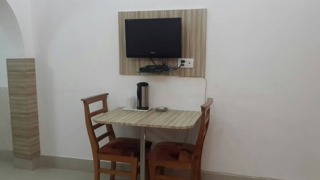 Bright Sunny Pines Hotels & Resort Deluxe Valley View Room 4