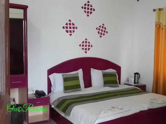 Bright Sunny Pines Hotels & Resort Deluxe Valley View Room 2