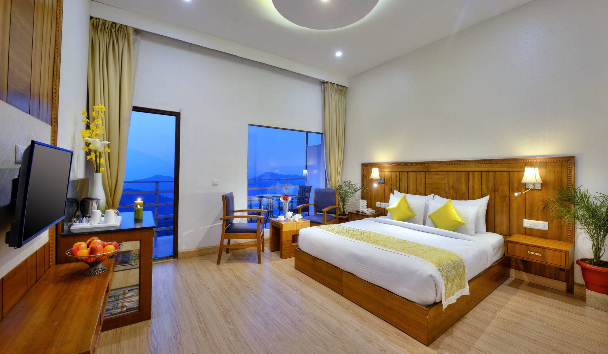 TreeHouse Chail Villas Valley View Room 2