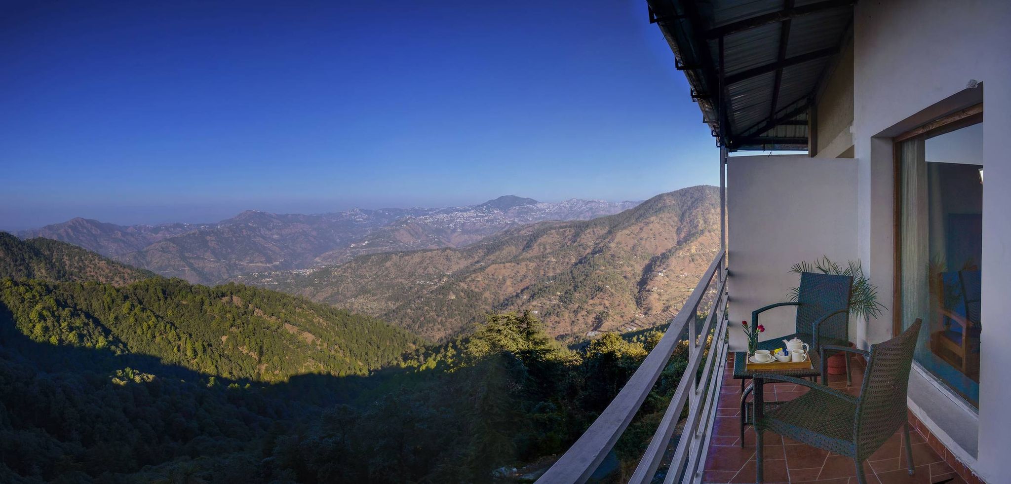 TreeHouse Chail Villas Valley View Room 3