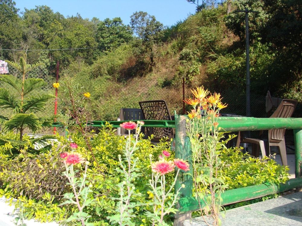 undefined Corbett Mist Resorts 7