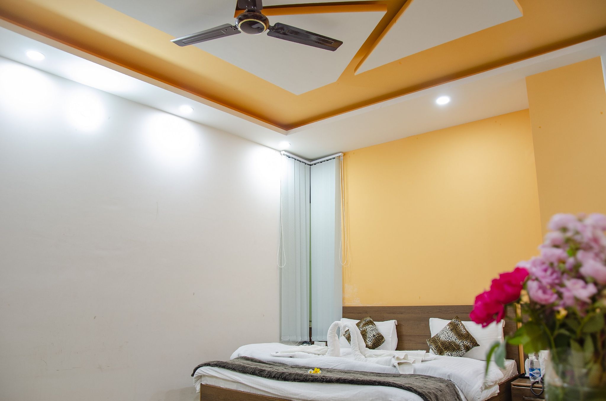 Deluxe Non View Room