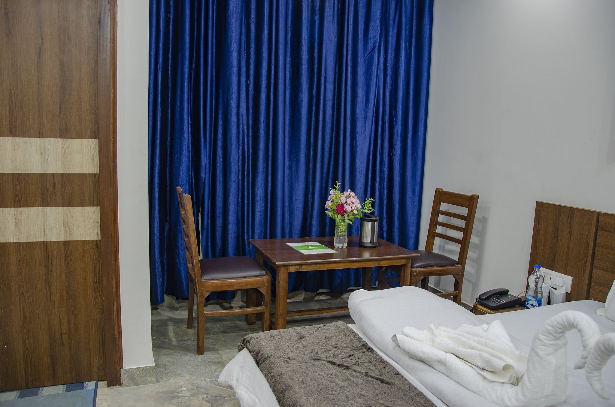 Deluxe Non View Room