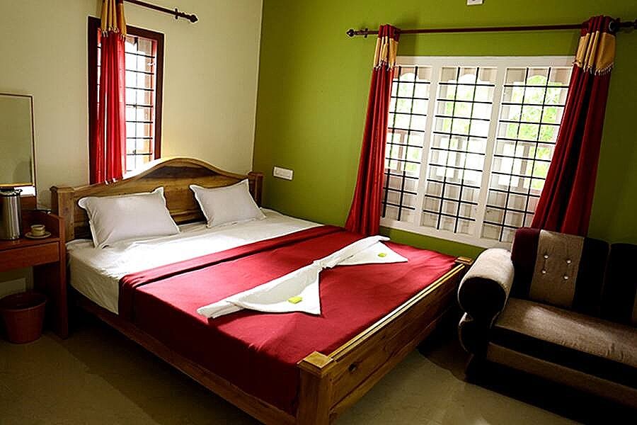 La Flora Jungle Nest Deluxe Room