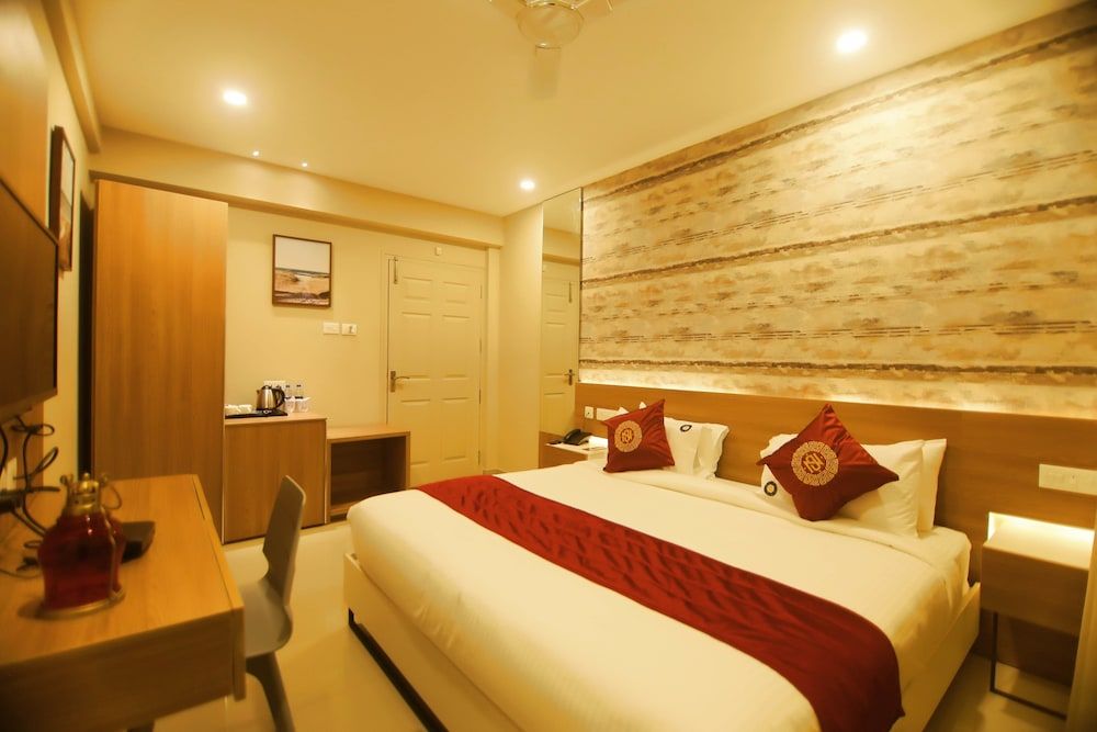 undefined Noorjehans Grand Noor 4