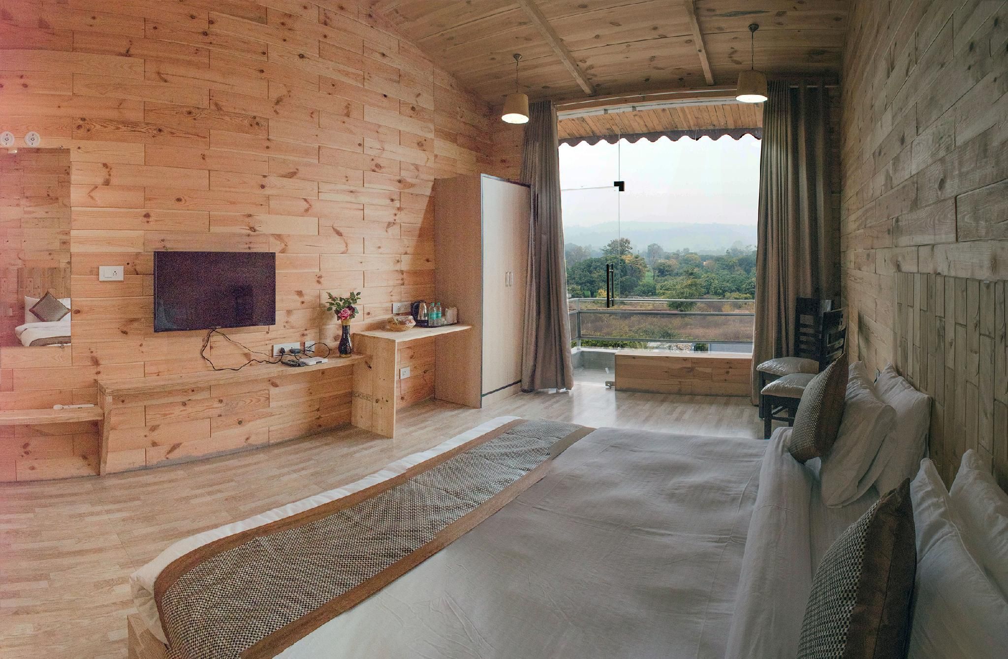 undefined The Darien Resort 5