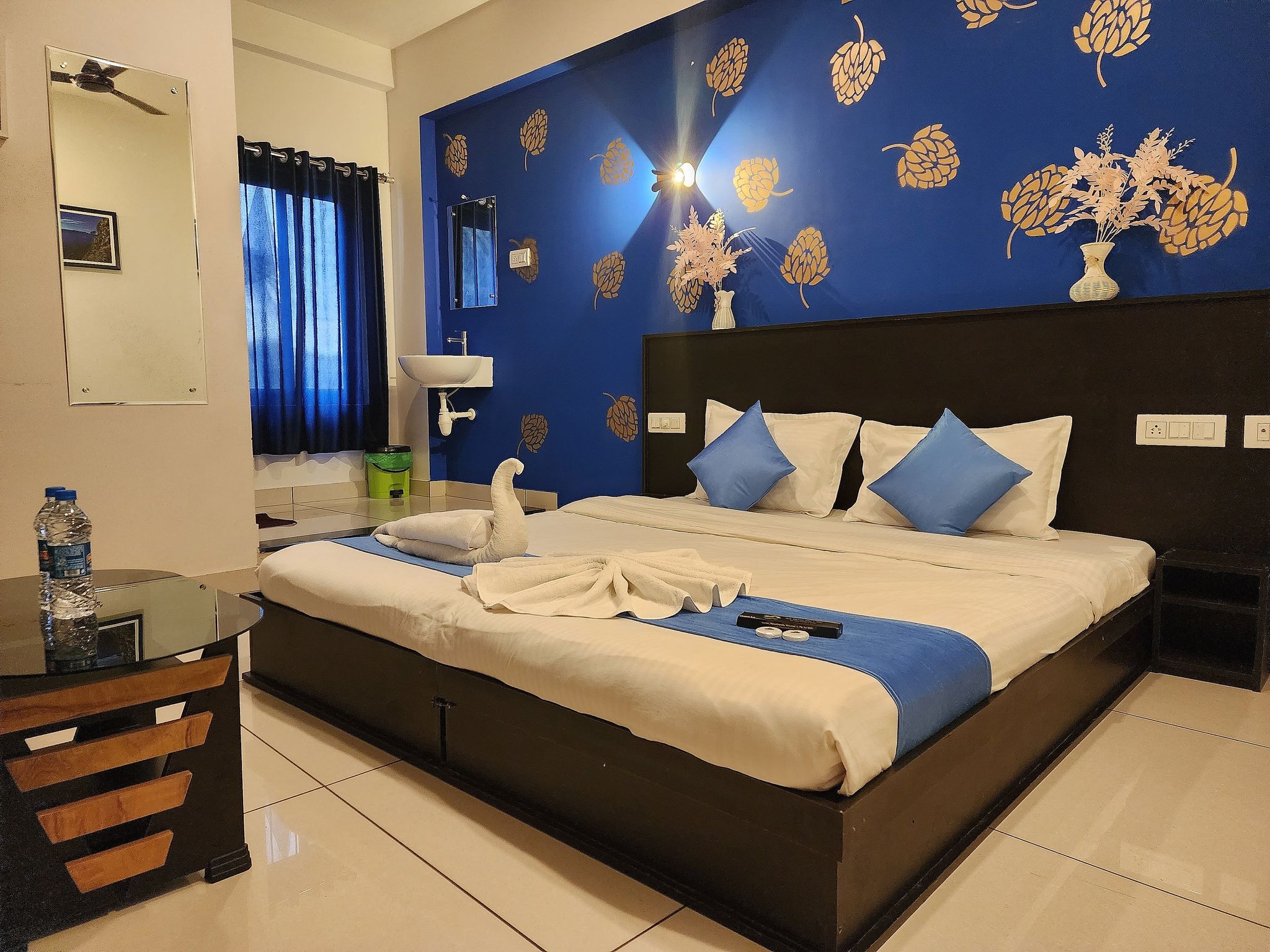 Paddy Field Inn Deluxe Non AC