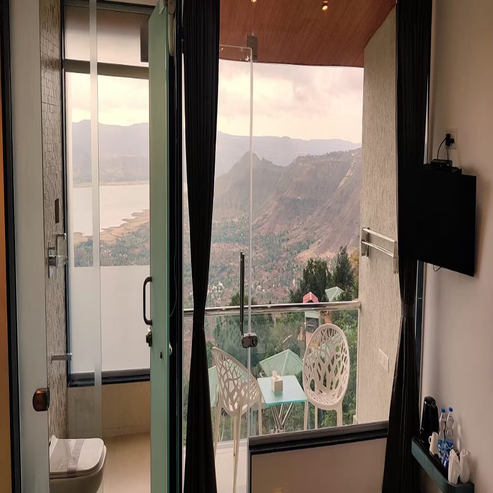 Miraya Prive (Balcony, Privacy for Couples)