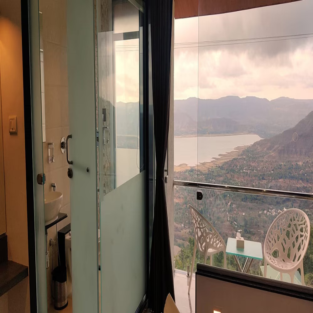 Miraya Prive (Balcony, Privacy for Couples)