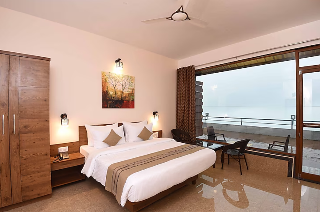 Miraya Vista (Balcony)