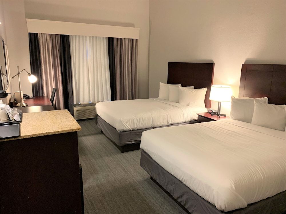 Room, 2 Queen Beds, Accessible, Non Smoking