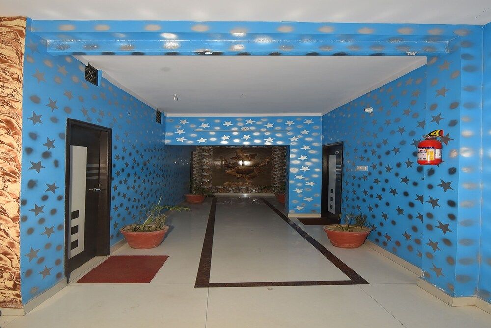 undefined OYO 38412 Kavya International 4