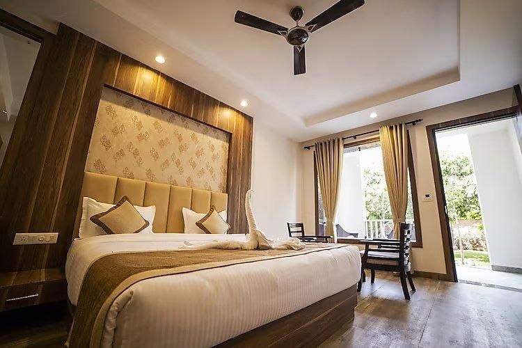Executive Room with Attached Balcony