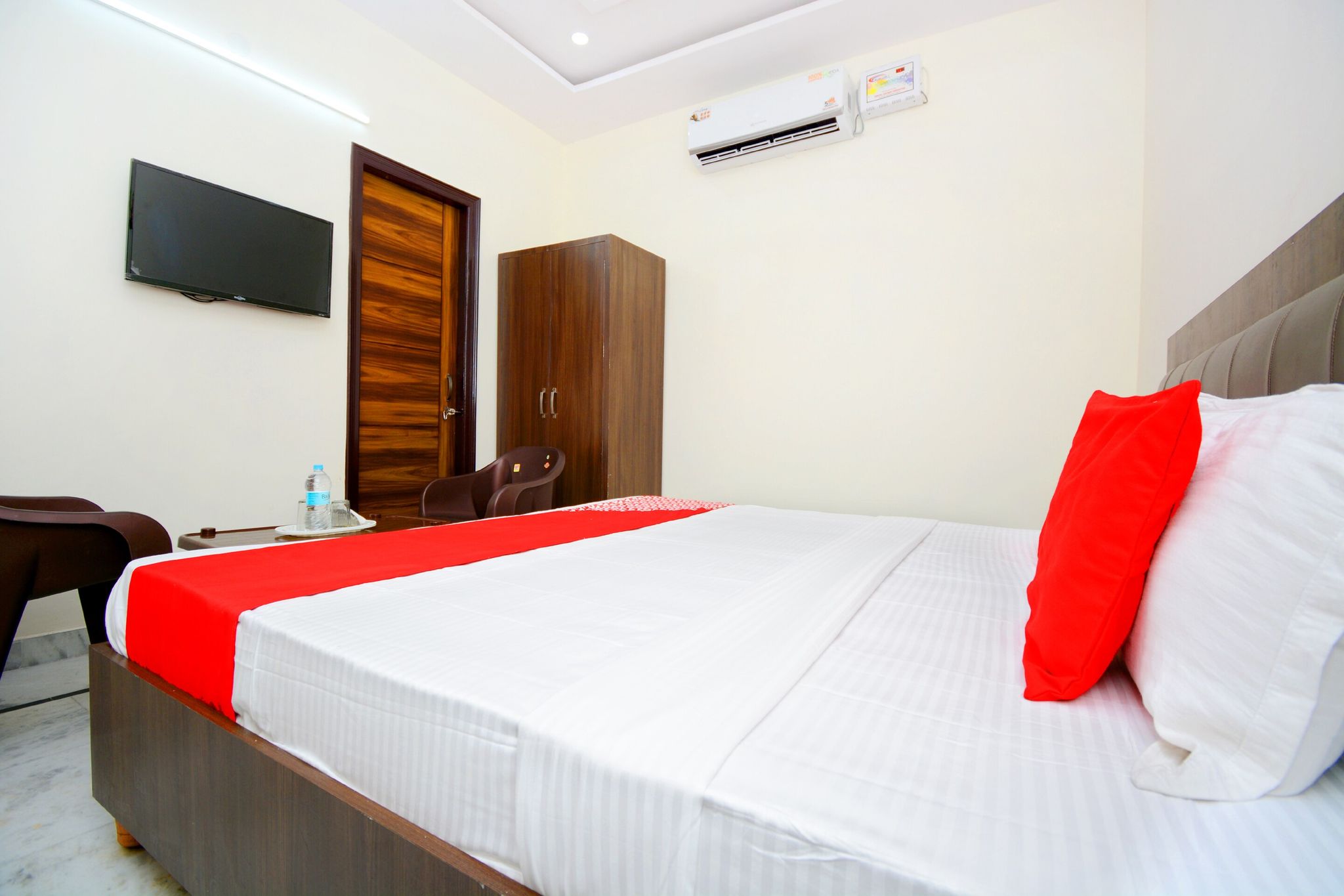 undefined OYO Flagship 38787 Hotel Red Rose 10