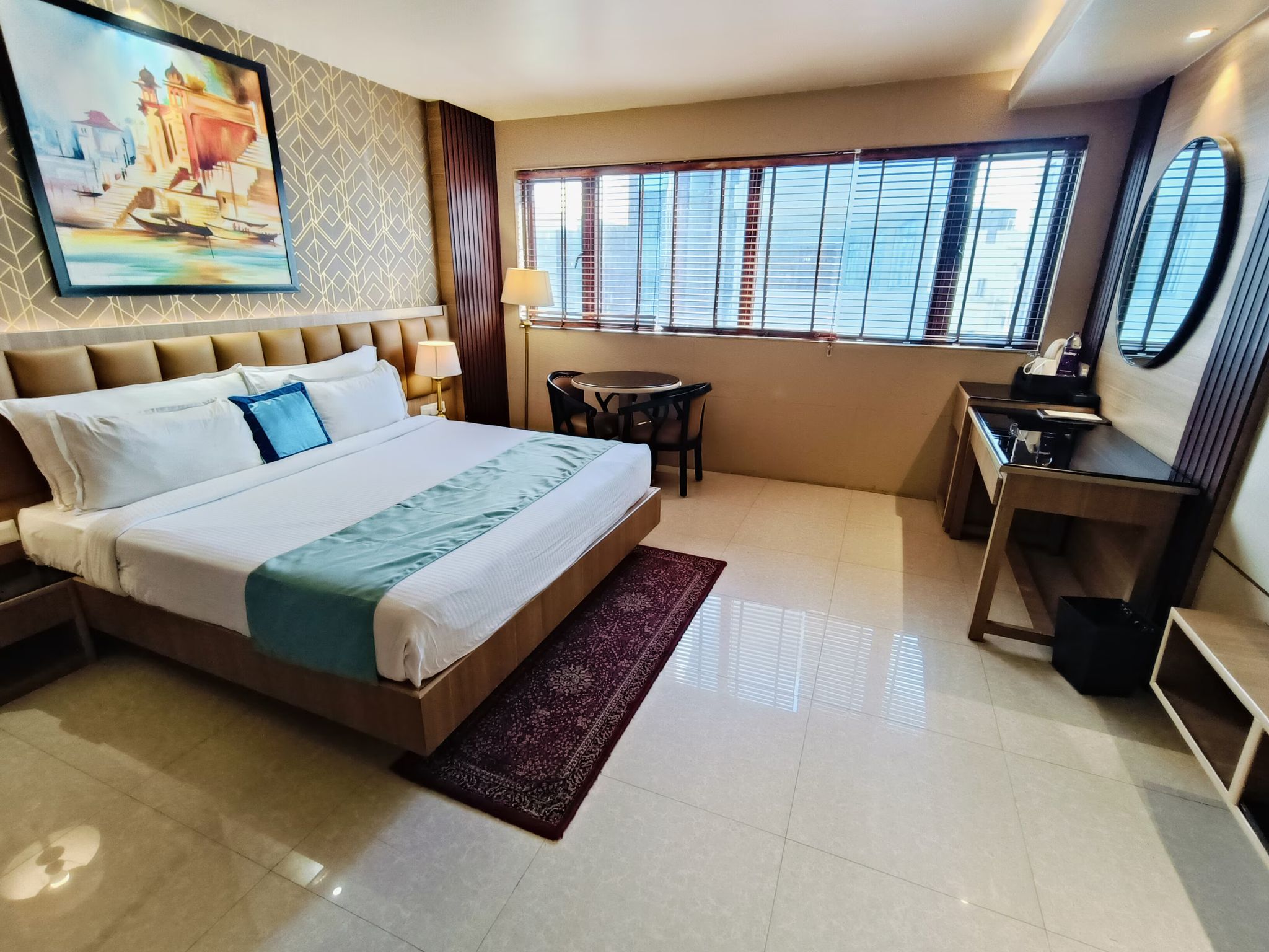Vatika Premier Hotel Executive Room DBL 22