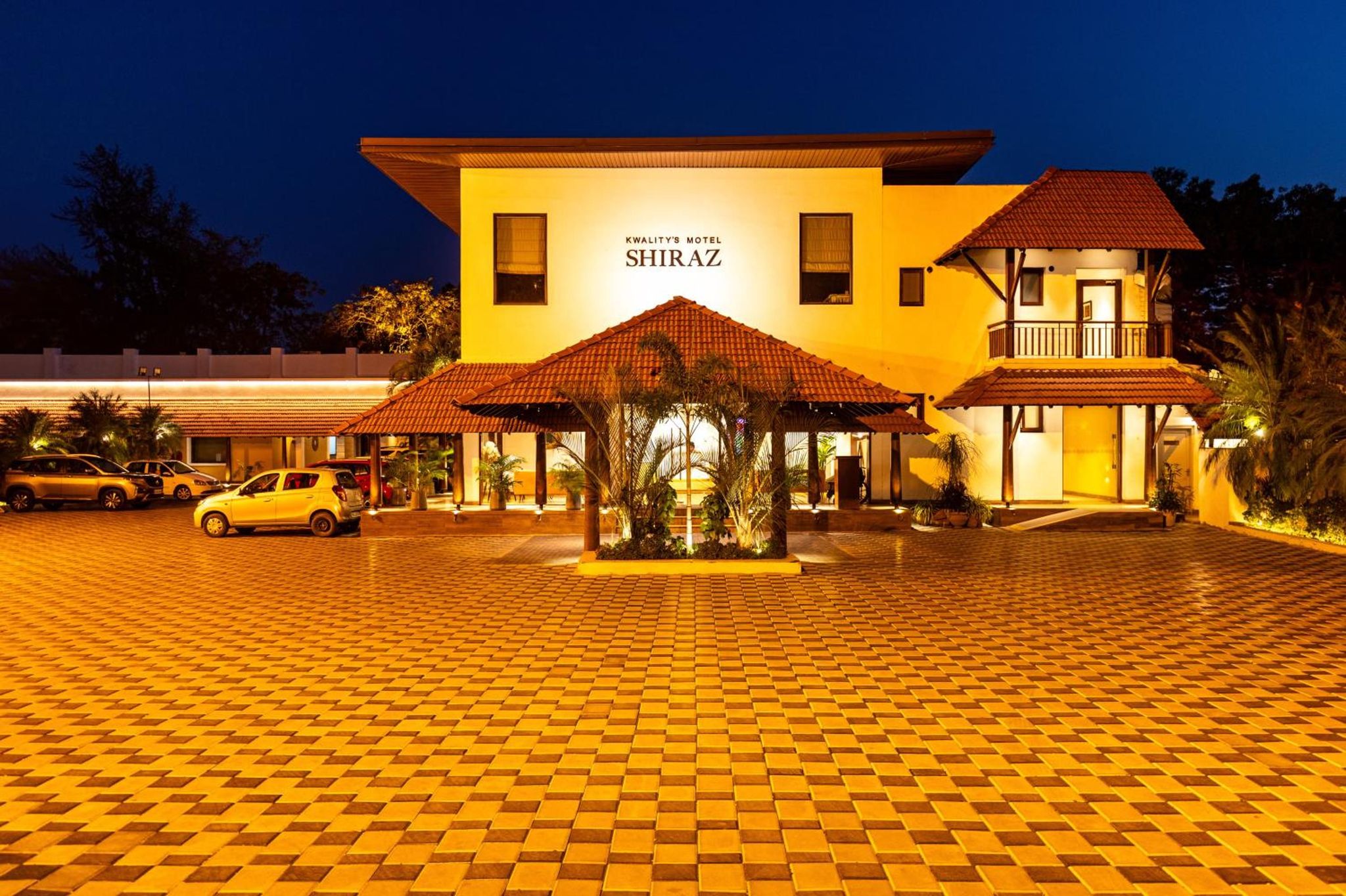 SHIRAZ BOUTIQUE HOTEL
