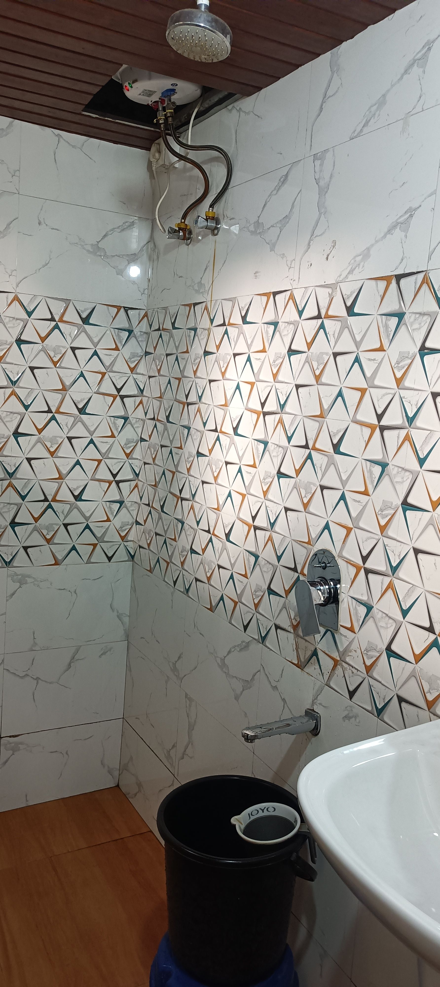 Hotel Assembly Deluxe Room 7