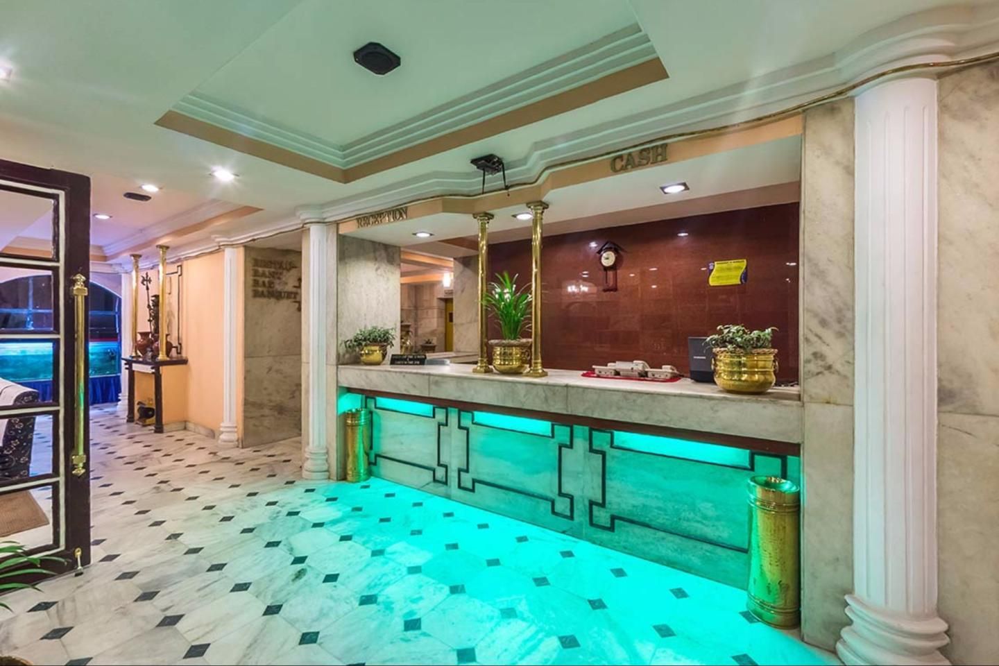 undefined Hotel Alpine Continental 2