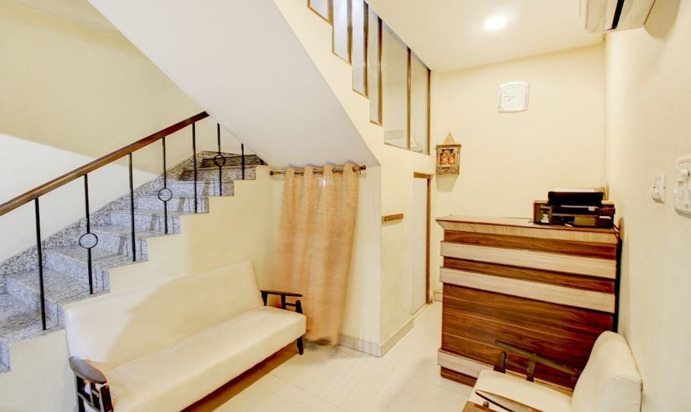 undefined Itsy Hotels Royal Monarch 2