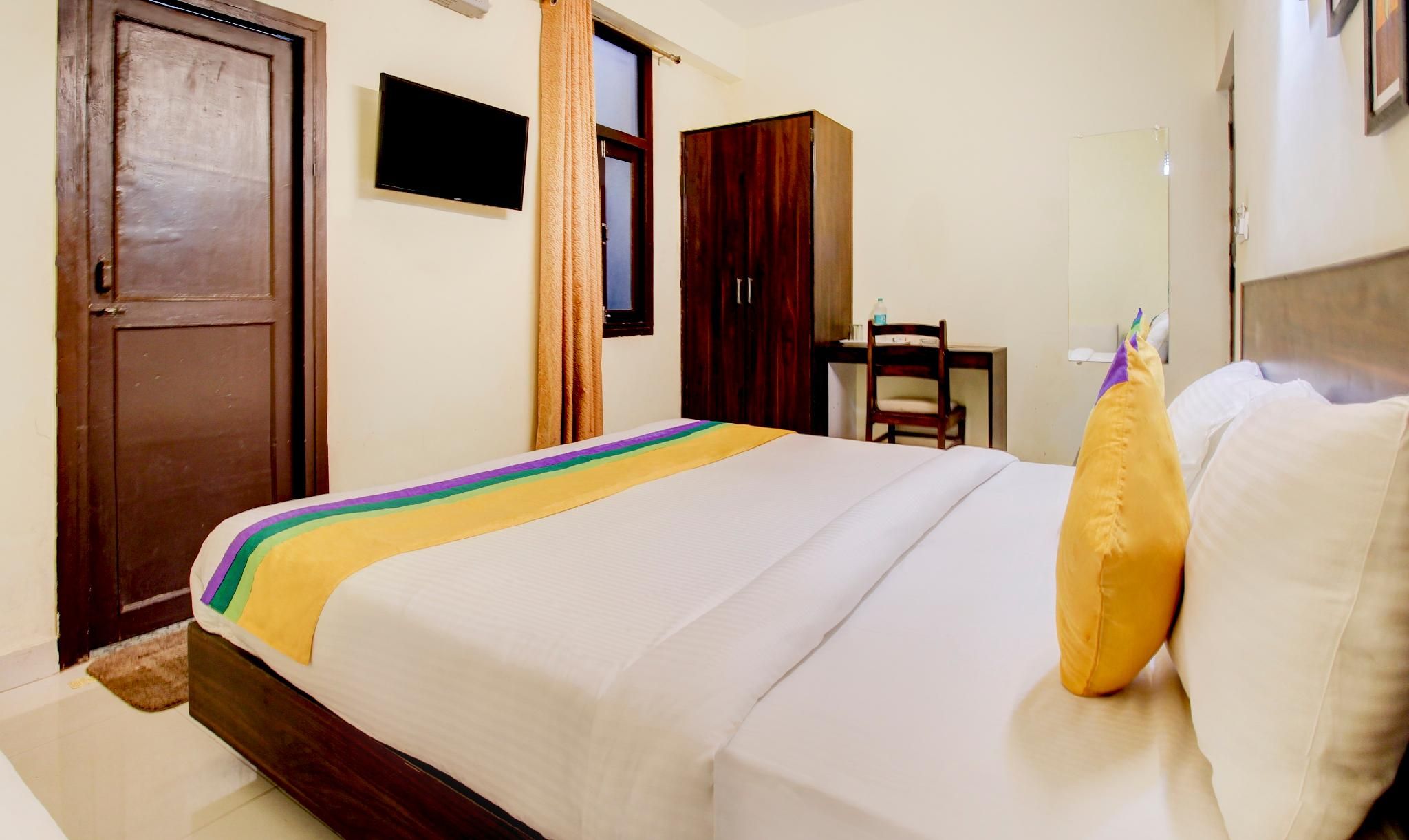 Economy Single Room