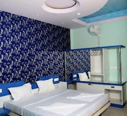 Deluxe A/C Room